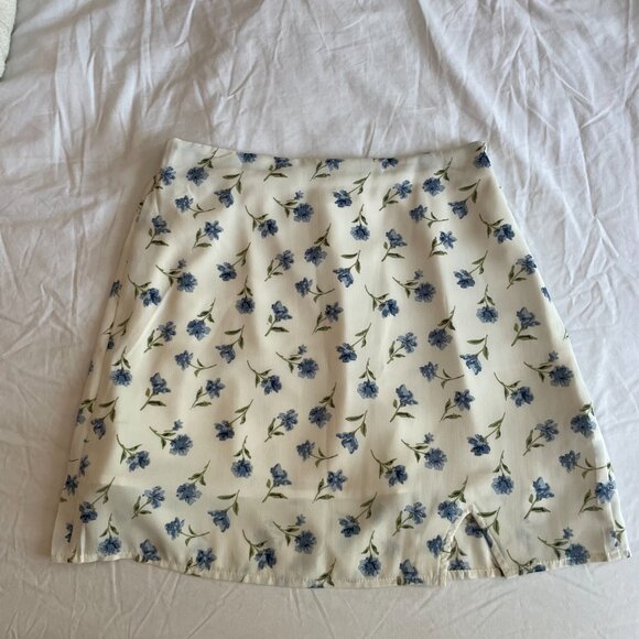 4 Skirt Bundle | XS–S | Dynamite, Forever 21, Shein | Summer/Night Out - Picture 9 of 9